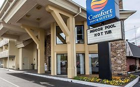 Comfort Inn And Suites Dollywood Lane Pigeon Forge Tn